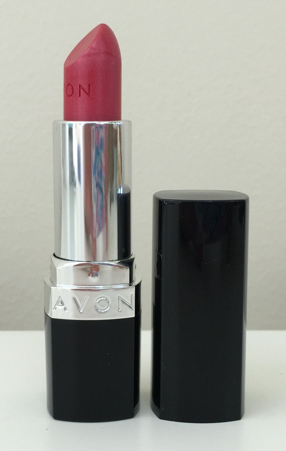 Avon Ultra Color Lipstick - Country Rose (New packaging)