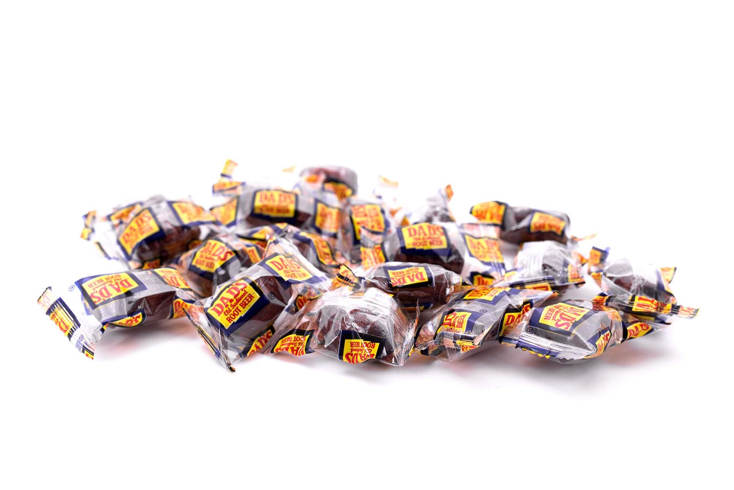 Dad&#39;s Root Beer Barrels - 2LB Resealable Stand Up Bag of Individually Wrapped Candy (approx. 100 pieces) - Bulk Bag of Old Fashioned Hard Candy - Classic Novelty Candy in Traditional Beer Barrel Shape