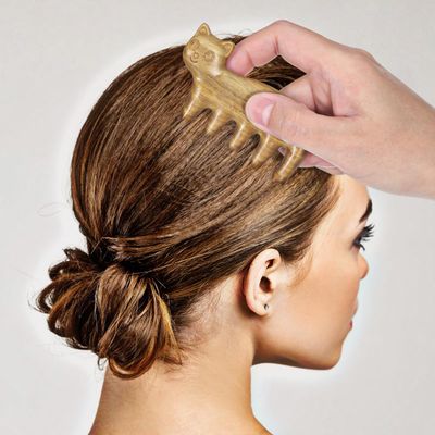 Cat Shape Wooden Scalp Massager for Hair Growth, Head Massager Scalp Relax, Sandalwood Comb