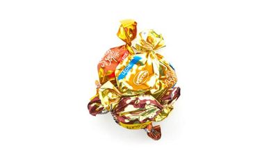 Yupik Butter Toffees Candies, 2.2 lb (35.2 oz), Individually Wrapped, Semi-Soft Caramels, Rich Creamy, Chocolate, Milk, Coffee Flavors, Delicious Snacks, Ideal for Gifting, Halloween Holidays