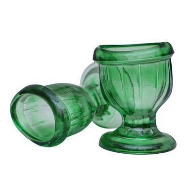 Glass Eye Wash Cup for Keep Your Eyes Clean and Healthy Soothing Relief from Allergens Irritants Makeup Dust Dry Eyes Eye Shaped Rim Snug Fit Set of 2 (Light Green)