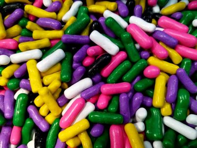 DM Sweets Licorice Pastels - 1 lb of Multicolored Hard Outer Shell Soft Chewy Inside Cake and Baked Goods Topping, Yellow