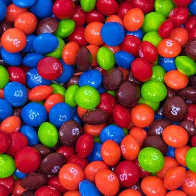 Assortit X Skittles Collab Wild Berry Candy in Resealable 6 lb Bag - Fruity Chewy Candies with Strawbery, Wild Cherry Berry Punch Flavors - Vegan Gluten-Free Bulk Treats (96-Oz)