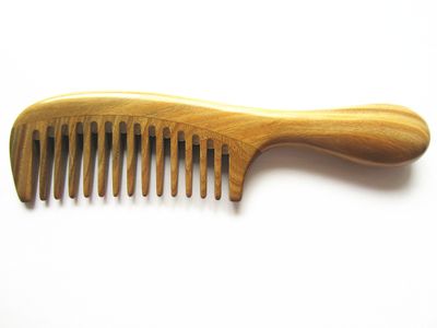Myhsmooth Gsp-yb Wide Tooth Wood Handmade Natural Green Sandalwood No Static Comb with Rounded Handle with Aromatic Scent for Detangling Curly Hair and Gift(7.4"long)