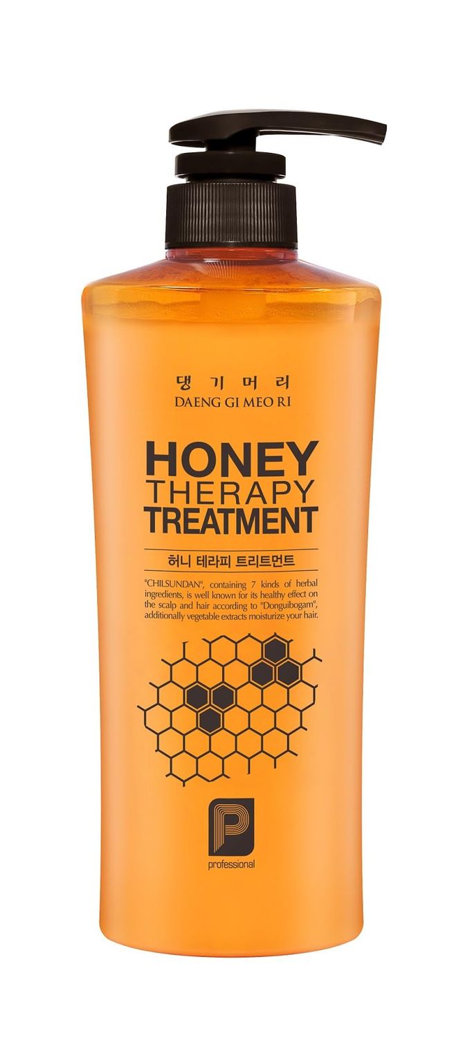 Daeng Gi Meo Ri- Professional Honey Therapy Treatment, 4 types of nourishing ingredients are Moisturizing Component Delivers Nourishment for Hydrated and Radiant Hair, 500ml