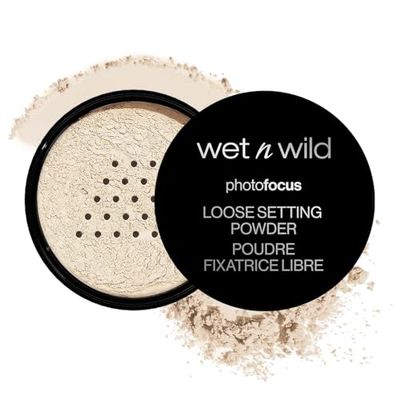 wet n wild Photo Focus Loose Baking Setting Powder, Highlighter Makeup, Fair to Medium Tan Skin Tones, Translucent
