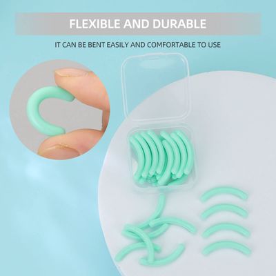 Zowor Green Eyelash Curler Refills Pads-30 Pcs Silicone Replacement Refills Eye Lash Curler Pads for Universal Eyelash Curler with a Clear Storage Box
