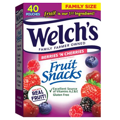 Welch&#39;s Fruit Snacks, Berries &#39;N Cherries, Individual Single Serve Bags, 0.8 oz (Pack of 40)