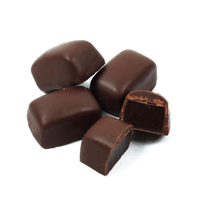 Yupik Dark Chocolate Covered Soft Toffees, 1.1 lb (17.6 oz), Miniature Bars, Rich Dark Chocolate, Chewy Caramel Candies, Individually Wrapped, Ideal for Snacking Gifting
