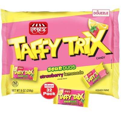 DOUzzle Taffy Trix Candy Mini Bars, Sour Duos Strawberry Lemonade (32 Count, Pack of 1) Individually Wrapped Candies, Birthday Party Favors, Goodie Bags Stuffers, Pinata Filler - Kosher Parve