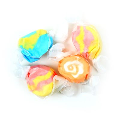 Yupik Fruit Flavored Taffy Candies, 1.1 lb (17.6 oz), Chewy Colorful Classic Pulled Candy in 8 Flavors, Individually Wrapped, Ideal for Sharing Gifting