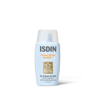 Fusion Water MAGIC, Ultralight Broad Spectrum SPF 40 Sunscreen with Hyaluronic Acid and Vitamin E, 50ml