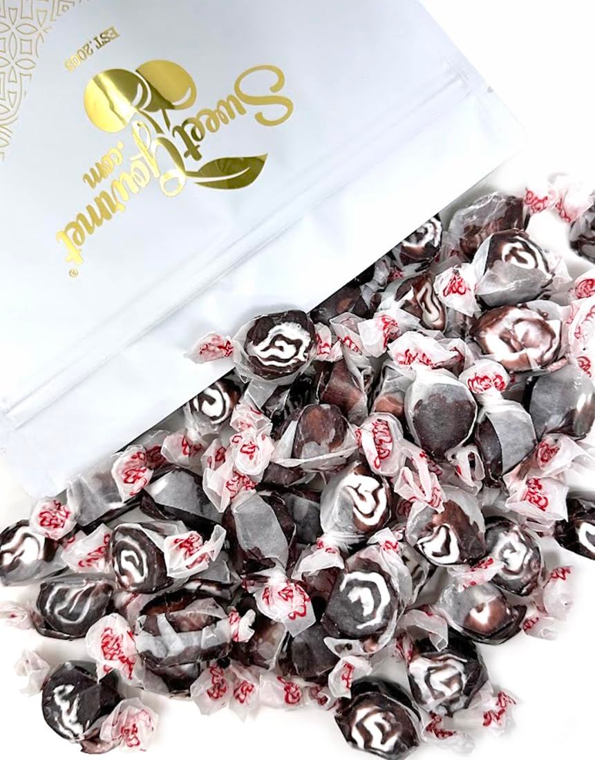 SweetGourmet Black Licorice Swirl Salt Water Taffy Bulk Candy 2 Pounds
