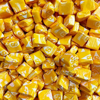 Starbust Lemon Chewy Candy - 1 LB, Yellow Single Flavor Soft Starbust Original Fruit Chews Candy, Individually Wrapped Bulk Candies, 16 Oz