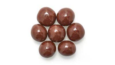 Yupik Dark Chocolate Covered Ginger Bites, 2.2 lb (35.2 oz), Kosher, Sweet Spicy Ginger Dipped in Rich Dark Chocolate, Smooth Chewy, Sweet Snacks, Holiday Treats, Ideal for Topping Baking