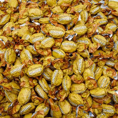 GINGER Hard Candy for Nausea Relief 1 lb - Colombina Bulk Candies, Individually Wrapped (109 Pieces), Natural Turmeric and Ginger, Gluten Free