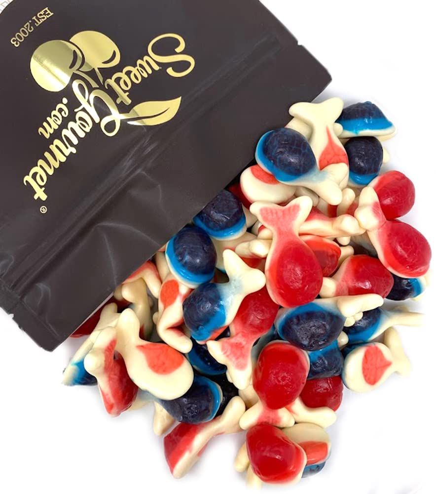 SweetGourmet Red Blue Whales Gummy Jelly-Filled Gummi Candy 2 Pound