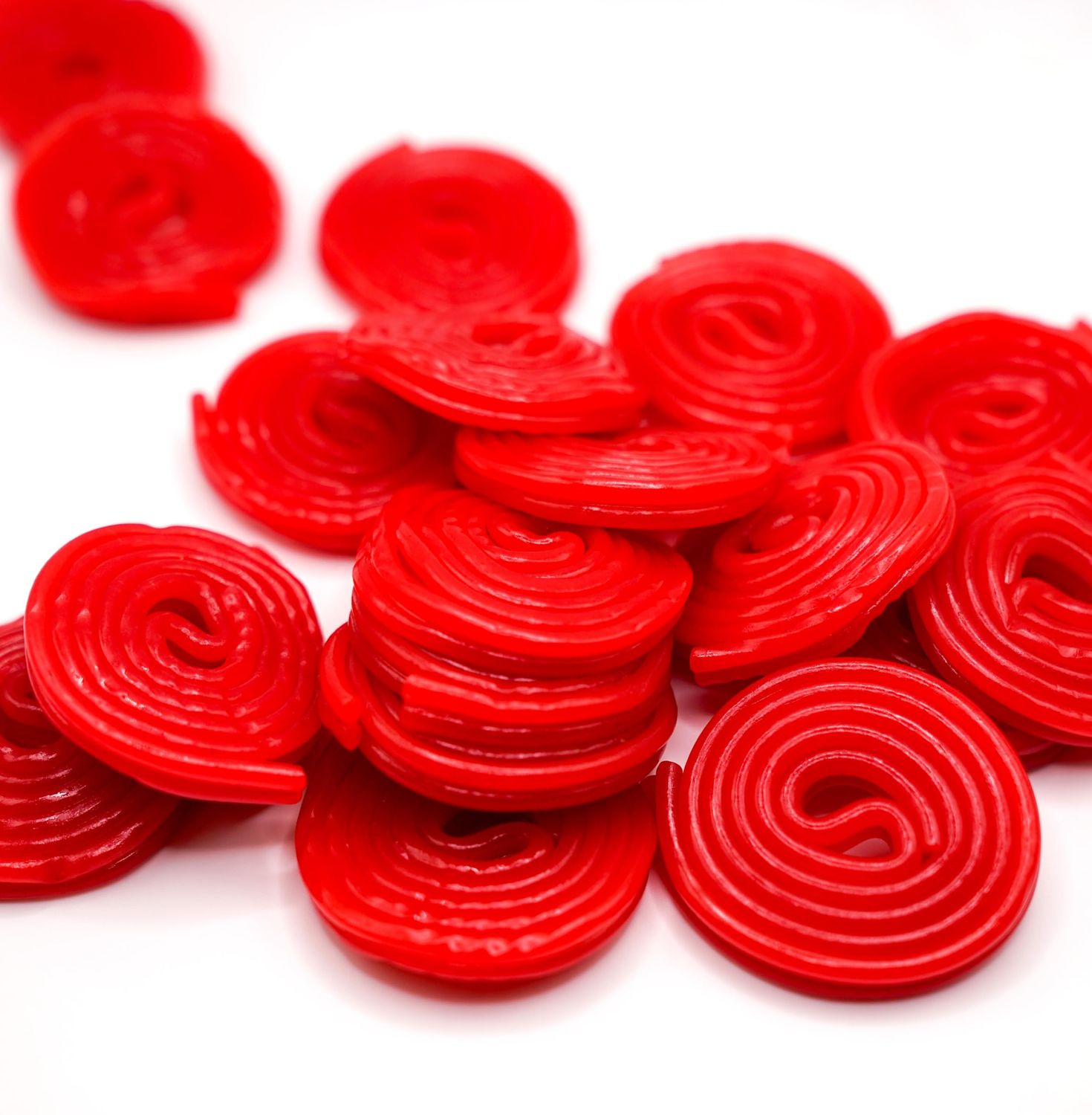 Red Strawberry Licorice Wheels - 2 lbs of Bulk Fresh Sweet Licorice. Approximately 80 Wheels Per Bag