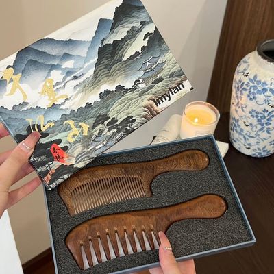 Olvidodo Walnut Wood Hair Combs, Natural Wooden Comb,Massage Comb For Women,Wooden Wide Tooth Comb,Wood Comb Hair Growth,Anti Static Comb For Women And Men Best Gift