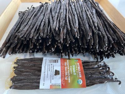 2oz Grade B Organic Madagascar Vanilla Beans for extract. Certified USDA Organic. 5-7 by FITNCLEAN VANILLA Whole NON-GMO Pods for Paste and Baking.