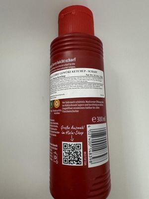 Hela Curry Gewurz Hot Ketchup -Pack of 2 X 300 mililiter Ea.