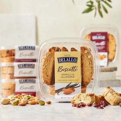 DeLallo Vanilla Almond Biscotti, 4 Pack, Authentic Italian Recipe, Twice Baked Cookies Non-GMO All Natural Italian Biscuits Made with Handcrafted Vanilla Bean, 7 oz Container