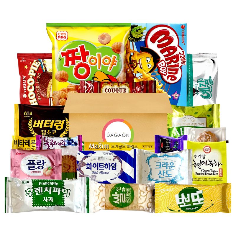 Dagaon Flavorful Mini Korean Snack Box - 20 Count - Variety of Korean Treats Including Chip, Biscuits, Cookies, Pies, Candies. Selection of Korean snacks for everyone to enjoy in any occasion.