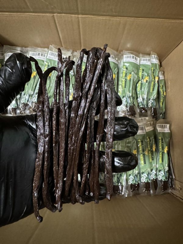 15 Organic Madagascar Vanilla Beans-Whole Pods Grade A 5&#39;&#39;-7&#39;&#39; Premium Vanilla Beans For Extract And Homemade Baking Pack of 1