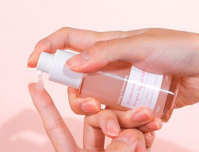WHITESILK Ultimate Youth Elixir : LACTOFERRIN liposome, Micro-Peptide C3 &amp; Volufiline with HyalFerrin Technology Face Serum 40ml 1.32oz