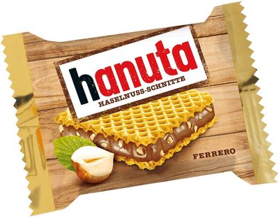 Ferrero Hanuta Wafers Filled with Hazelnut Cream 10 Pcs Box