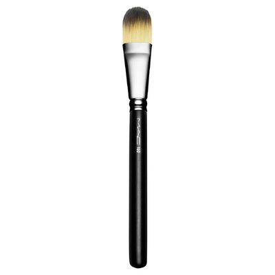 MAC Brushes - 190 Foundation Brush Face - -