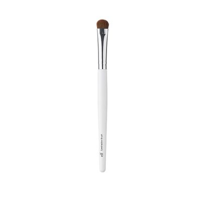e.l.f. Eyeshadow Brush, Vegan Makeup Tool, For Precision Application and Flawless Blending, Contouring &amp; Defining