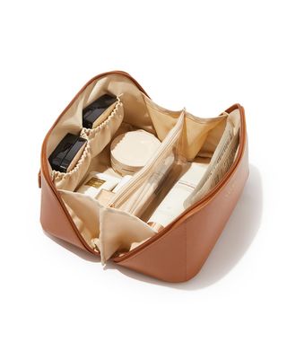 EACHY Travel Makeup Bag,Large Capacity Cosmetic Bags for Women,Waterproof Portable Pouch Open Flat Toiletry Bag Make up Bag with Divider and Handle, Gifts for Women Brown, Medium