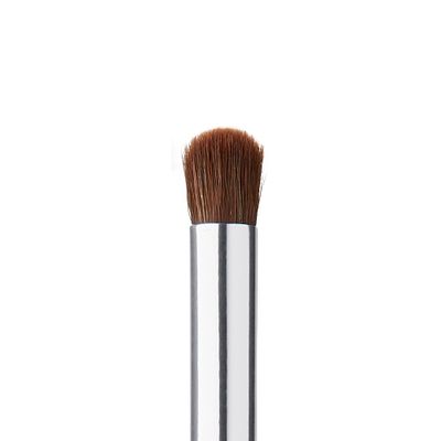 e.l.f. Eye Crease Brush, Domed Bristle Brush For Creating Bold Eye Definition, Blends &amp; Contours, Great For Smudging Shadow, Vegan &amp; Cruelty-Free