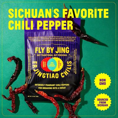FLYBYJING Erjingtiao Chili, Dried Spicy Chili Pepper Sourced from Sichuan, Fruity and Intensely Fragrant, Balanced with Mild Spice, Perfect for Homemade Oils, Marinades and Sauces 50g