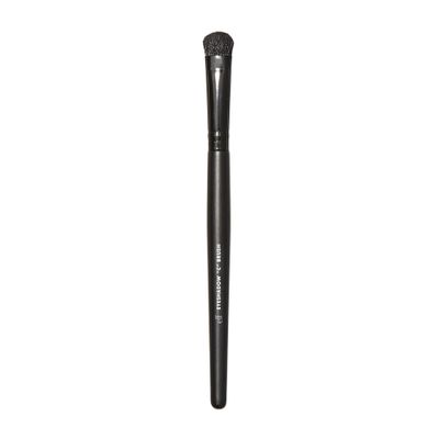 e.l.f. Eyeshadow C Brush, Curved Eyeshadow Brush For Blending &amp; Diffusing, Helps Create The Perfect Smoky Eye, Vegan &amp; Cruelty-Free