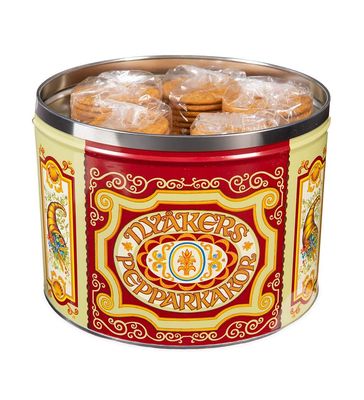 Plow &amp; Hearth Nyakers Sweet and Spicy Gingersnap Cookies - Original Flavor, Nyakers Gingersnap Cookies, Finest Ginger Snaps, Swedish Cookies, Perfect Cookies On-The-Go, Red Gift Tin, 26.45 Ounces