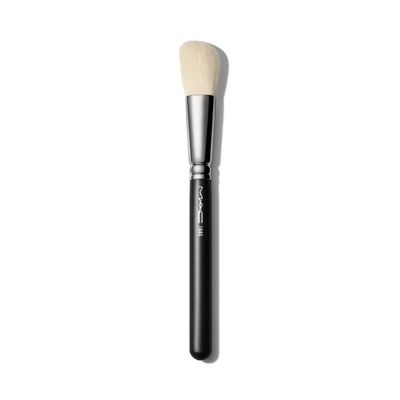 M.A.C Cosmetics 168S Large Angled Contour Brush