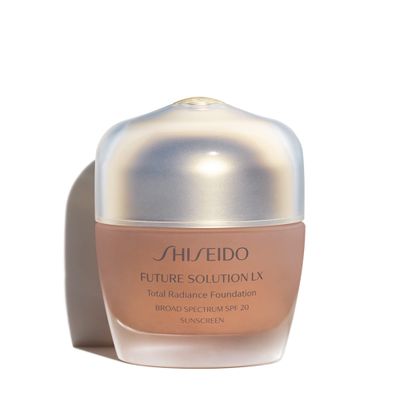 Shiseido Future Solution LX Total Radiance Foundation SPF 20, Neutral 3 - Reduces the Look of Pores, Lines &amp; Dark Spots - Non-Comedogenic
