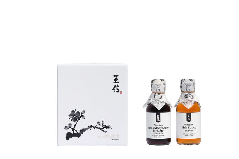 Wangshin Gift Set -Pine tree edition, Ultimate gift for making umami-rich dishes. Gluten free Assortment of premium Korean Condiments Fish Sauce Smoked Soy Sauce for Soup, 5fl oz 5fl oz