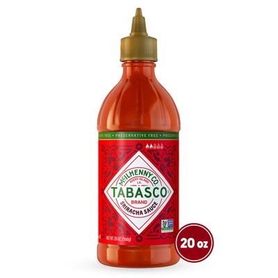 TABASCO Brand Sriracha Sauce, Medium Hot Sauce, Easy-to-Squeeze Bottle, Thai-Style with Louisiana Twist, Rich &amp; Bold Flavor, Great on Stir-Fry, Teriyaki, &amp; More, 20 Oz Pack of 1