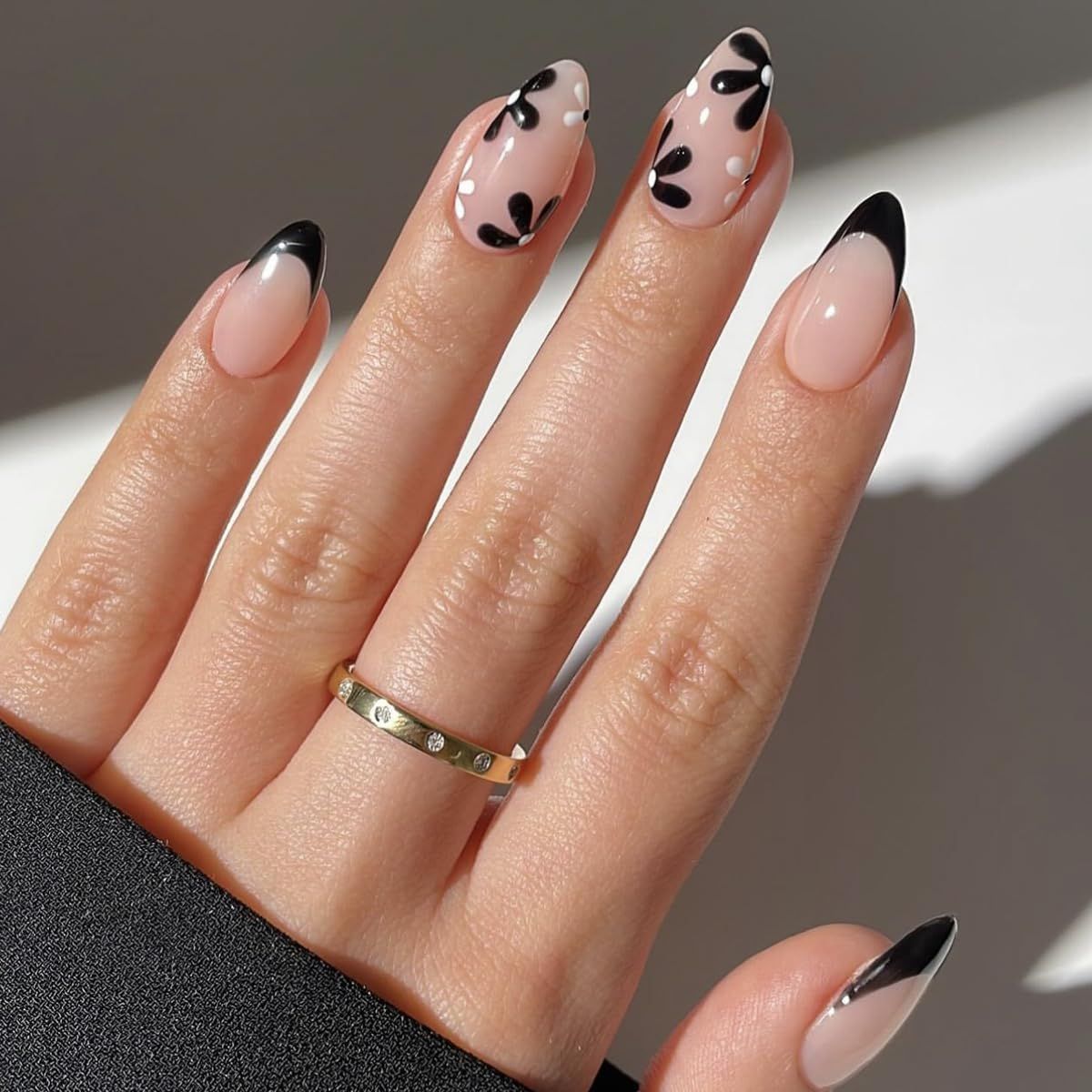 24 Pcs Spring Press on Nails Short Almond - YEFIUO Acrylic Fake Nails Press ons Black French Nail Art Tip Glue on Nails with Small Flowers Design Full Cover False Nails Stick on Nails Kit for Women