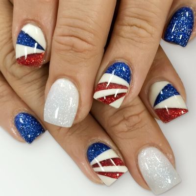 4th of July Press on Nails Short Square Fake Nails Independence Day Nails Press ons Red White Blue Lines Designs Glitter Glue on Nails White False Nails Acrylic Stick on Nails for Women Girls 24Pcs
