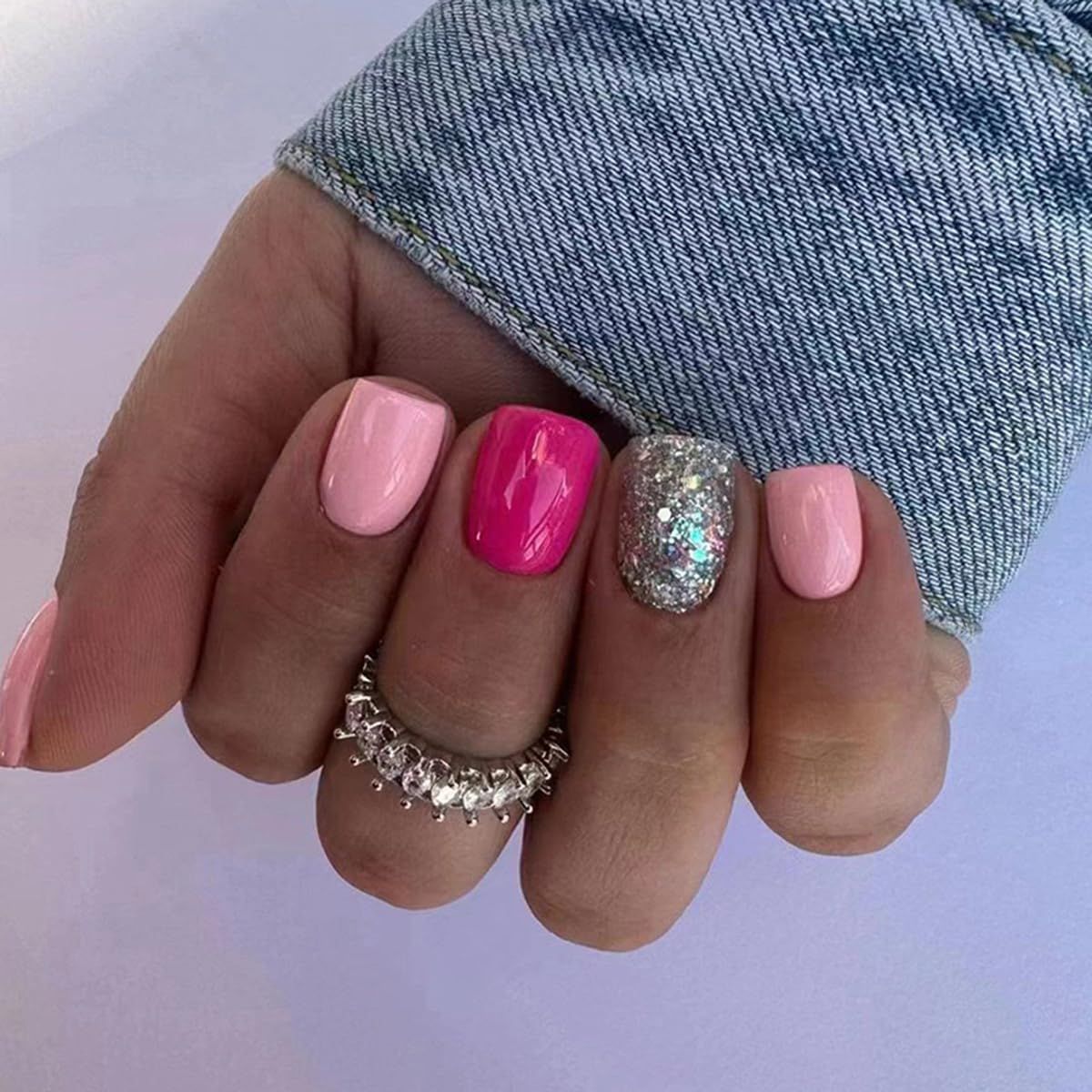 24 Pcs Pink Press on Nails Short Square - YIHONGYAN Spring Fake Nails Press ons Nails Acrylic Nail Kit Full Cover False Nails with Sequins Glossy Glue on Nails Art Stick on Nails for Women Manicure
