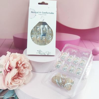 Silver Curve Line Press on Nails 24Pcs Rhinestones Stick on Nails Crystal Acrylic Short Square Fake Nails Glossy Silver Glitter Nails Streamer Gel Glue on Nails for Coquette Women Girls