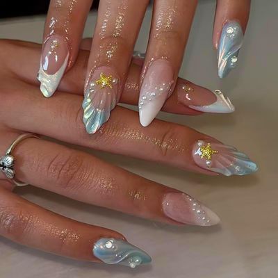 Ocean Shell Press on Nails French Tip Fake Nails with Star Pearl Design 3D Summer Glue on Nails Medium Almond False Nails Glossy Artificial Acrylic Full Cover Stick on Nails for Women Manicure 24Pcs