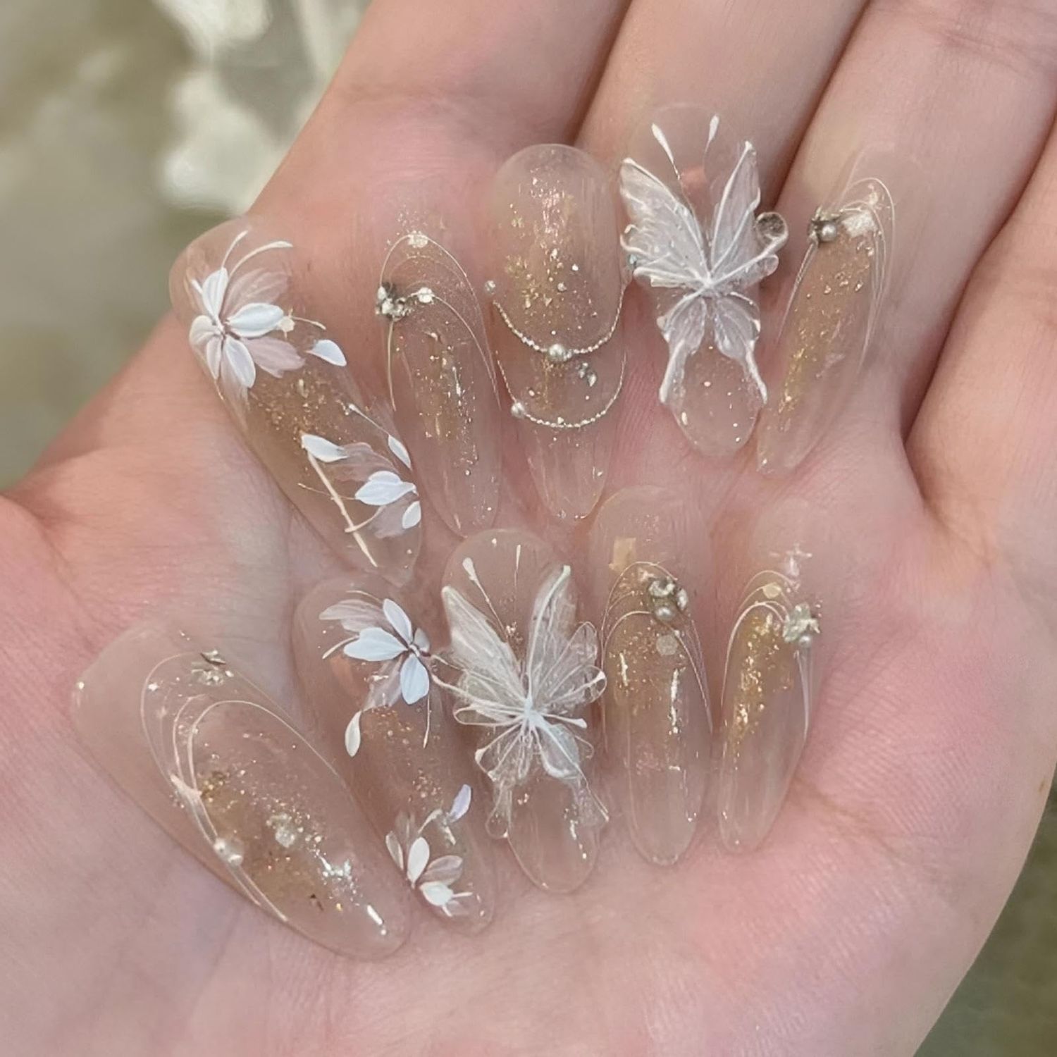 Rchovsam 3D Butterfly Press on Nails Long Almond False Nails Press Ons White Floral Design Fake Nails Butterfly Stick on Nails Full Cover Acrylic Artificial Nails Gift for Women 24pcs