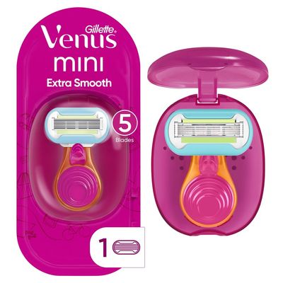 Gillette Venus Extra Smooth Travel Razor Kit for Women, Mini Handle Refill Case