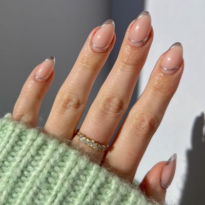 Glamnetic Press On Nails - Whipped | Short Almond 3D Metallic Silver Swirl Design in a Glossy Finish | 15 Sizes - 30 Nail Kit with Glue