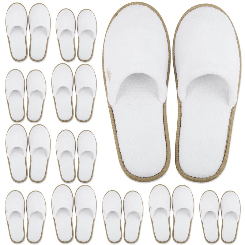 BERGMAN KELLY Spa Slippers, Closed Toe (Medium &amp; Large, 12 Pairs, White Cocoa Trim), Disposable Indoor Hotel Slippers for Men and Women, Fluffy Coral Fleece, Deluxe Padded Sole for Extra Comfort